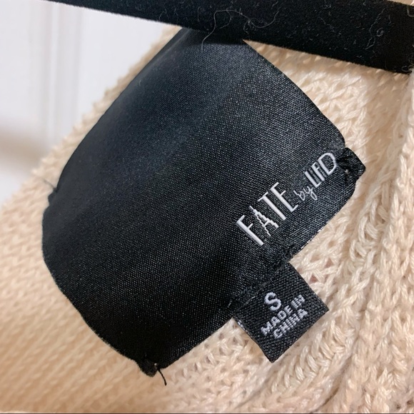 Fate by LFD Twist Back Sweater - Picture 7 of 9